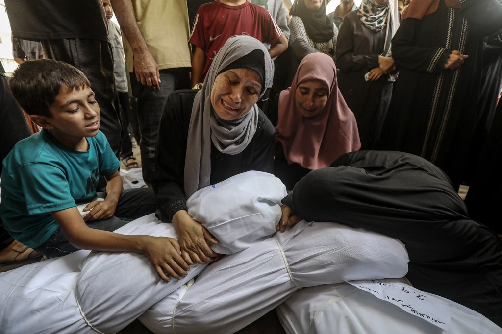 Family killed in Israeli airstrike on Al Daraj neighborhood