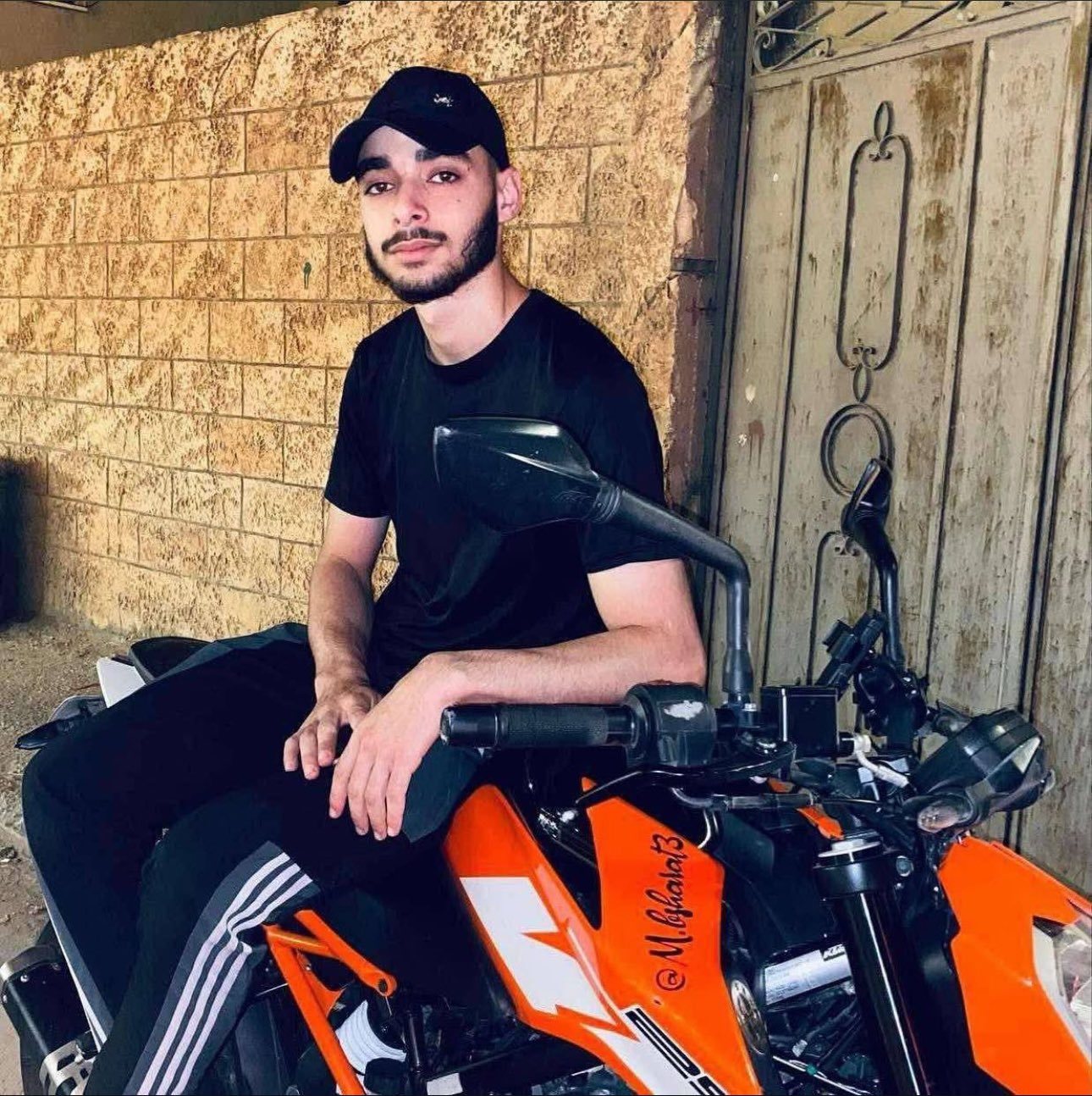 Palestinian Youth Killed in Israeli Airstrike in Tubas