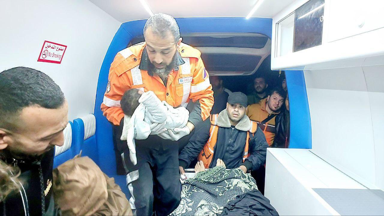 Israeli bombing kills mother and two children in Khan Younis