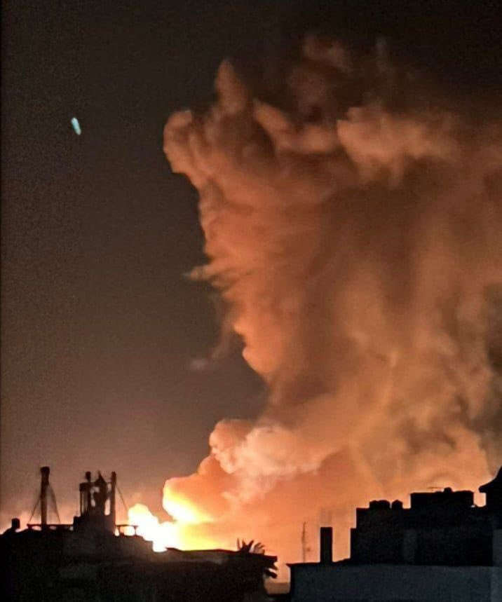 Fire Erupts in Gaza Strip Following Israeli Bombing