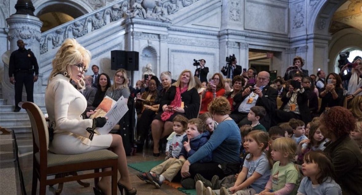 Dolly Parton Donates 150 Million Books to Children Worldwide