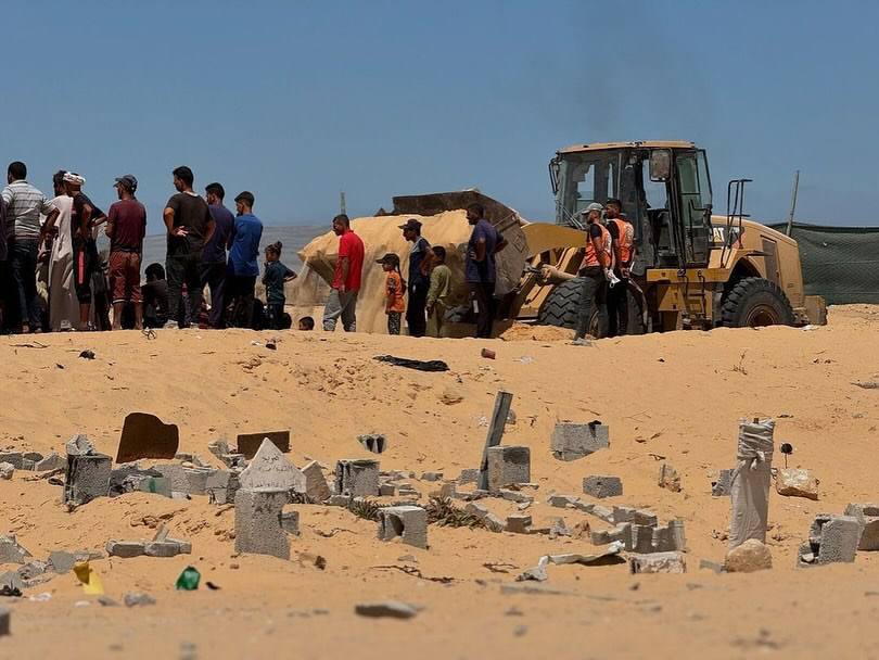 Israeli forces release around 80 Palestinian bodies in mass grave