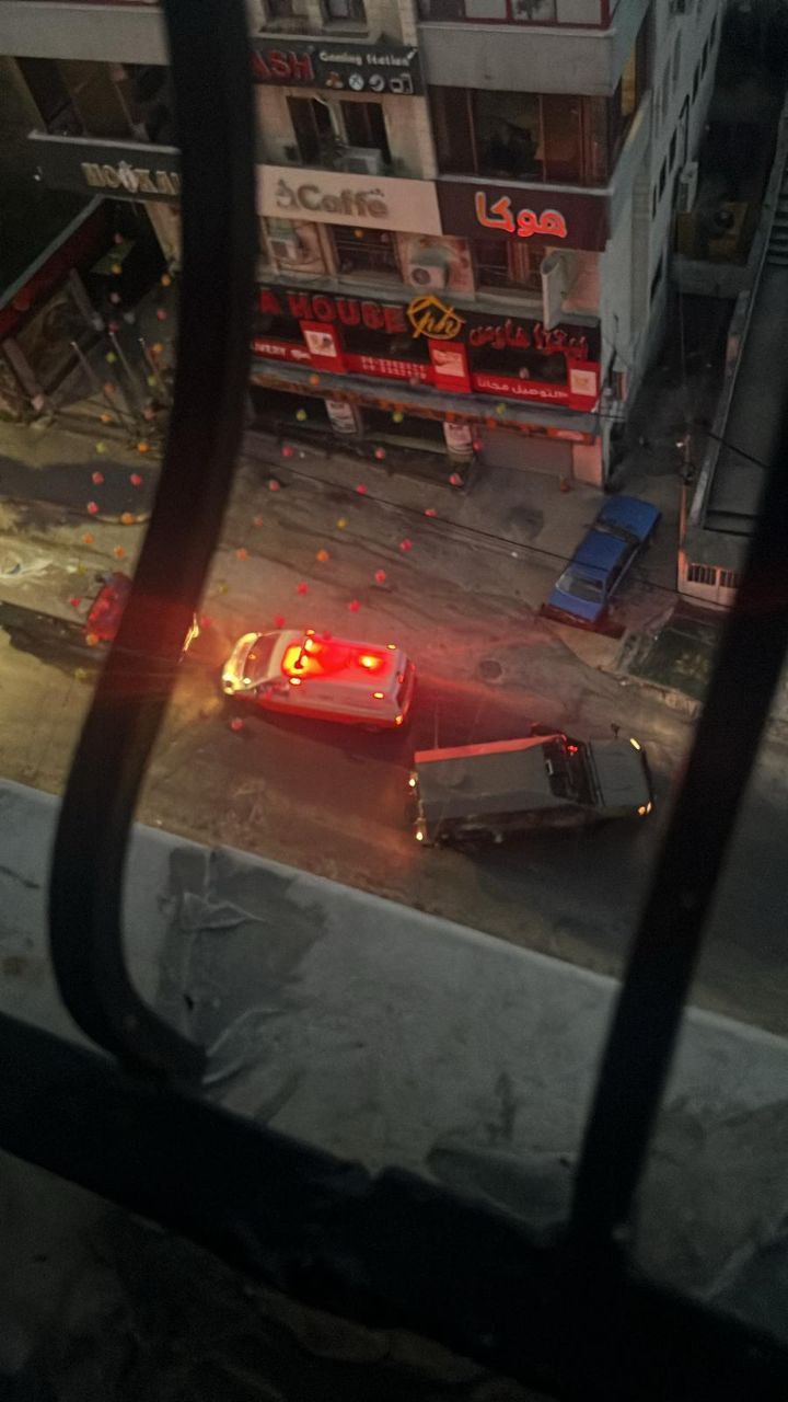 Israeli forces block ambulances in Rafidia neighborhood, Nablus