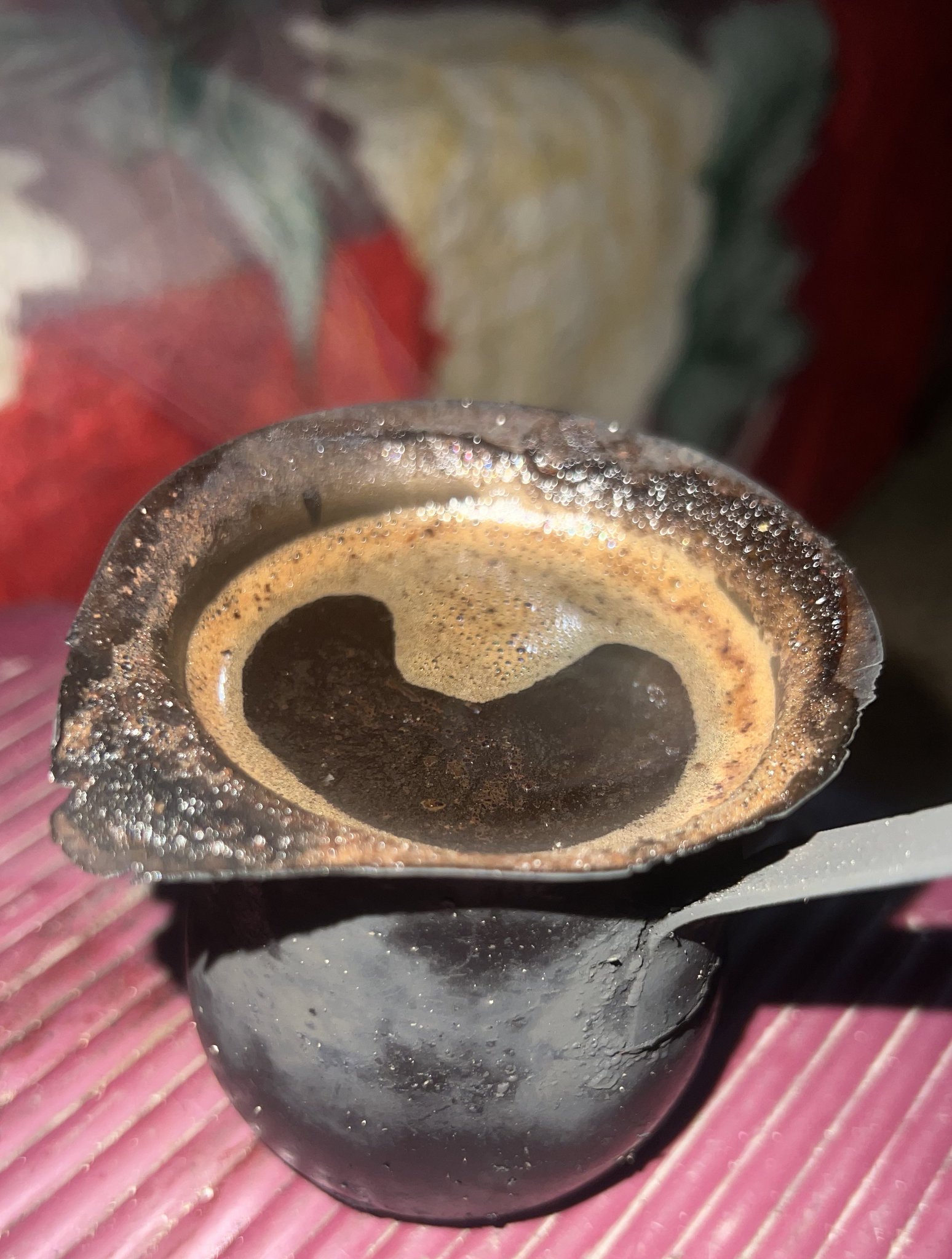 Friend Creates Coffee Cup From Cardboard Pieces in Gaza