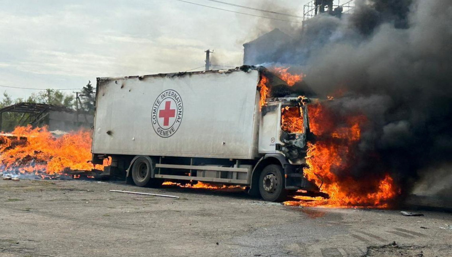 Targeting humanitarian aid convoys in Ukraine self-defense