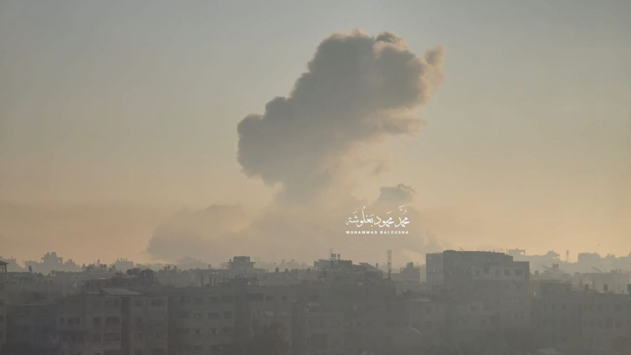 Israeli Army Demolishes Residential Block in Jabalia Refugee Camp
