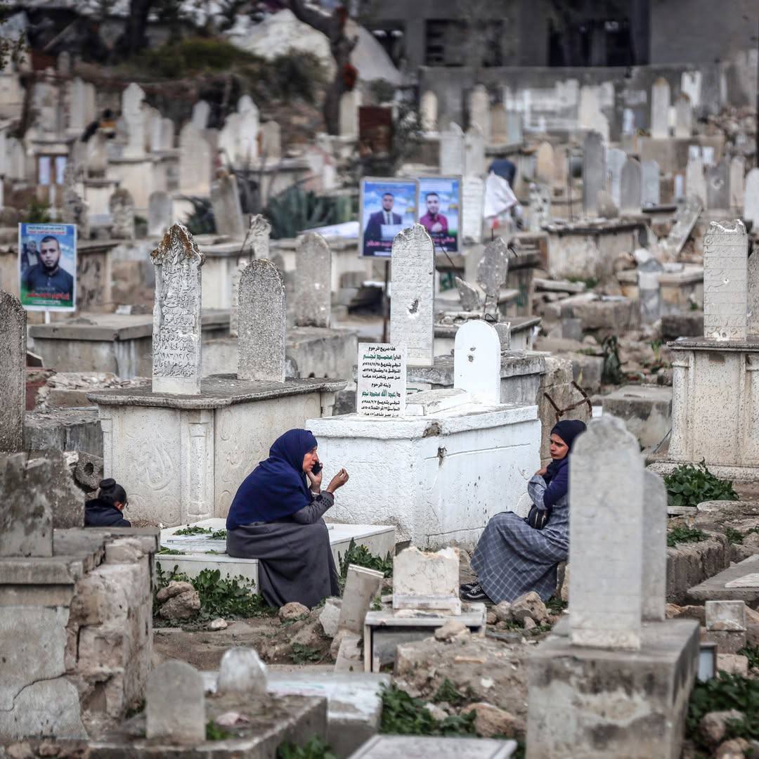 Displaced families live in Gaza cemetery after homes destroyed