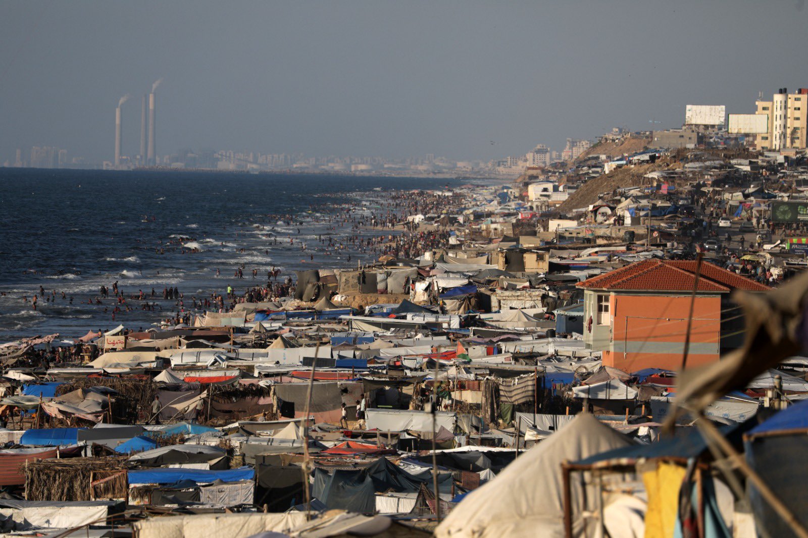 Gaza Beach Displacement: Winter Approaching for Tent Residents