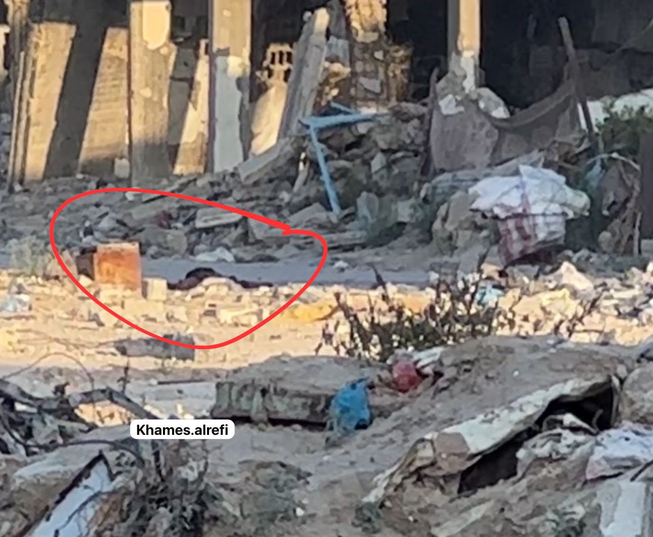 Israeli bombing kills and wounds in Gaza City neighborhood