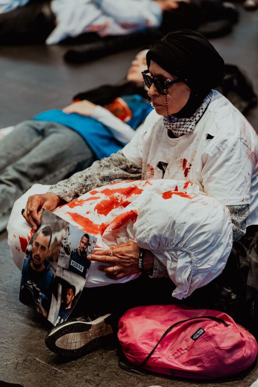 Norwegian activists protest Israeli operations in Gaza Strip