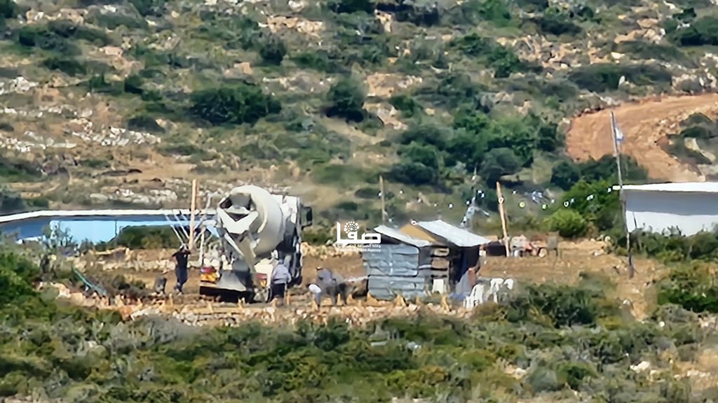 Israeli Settlers Expand Illegal West Bank Settlement