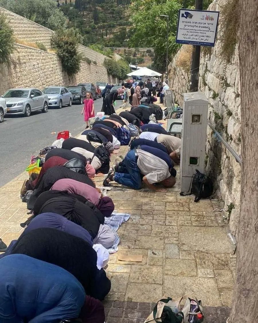 Palestinians Pray Near Jerusalem Old City After Al-Aqsa Access Denied