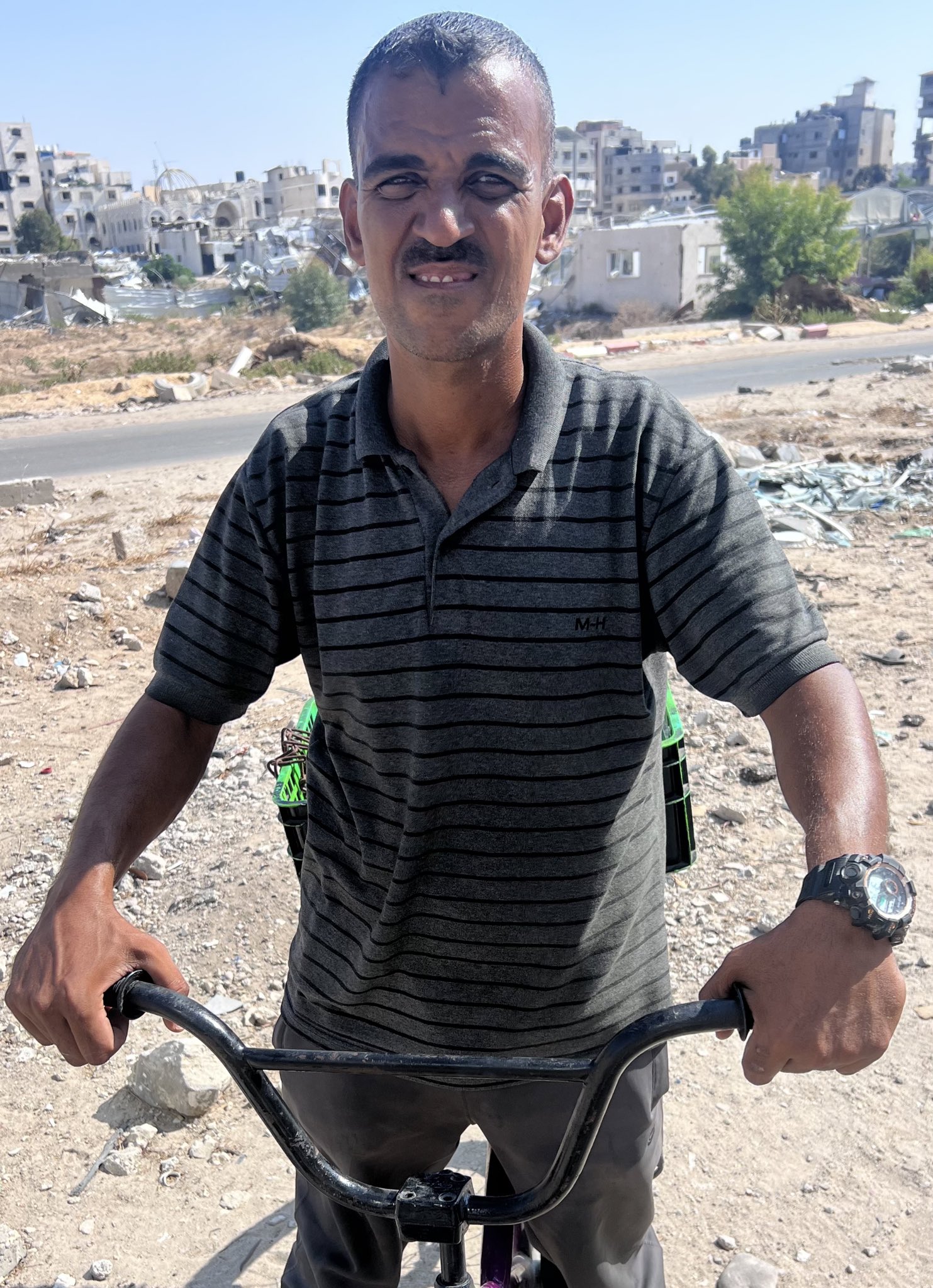 Neighbor killed bringing water to children in Israeli bombing