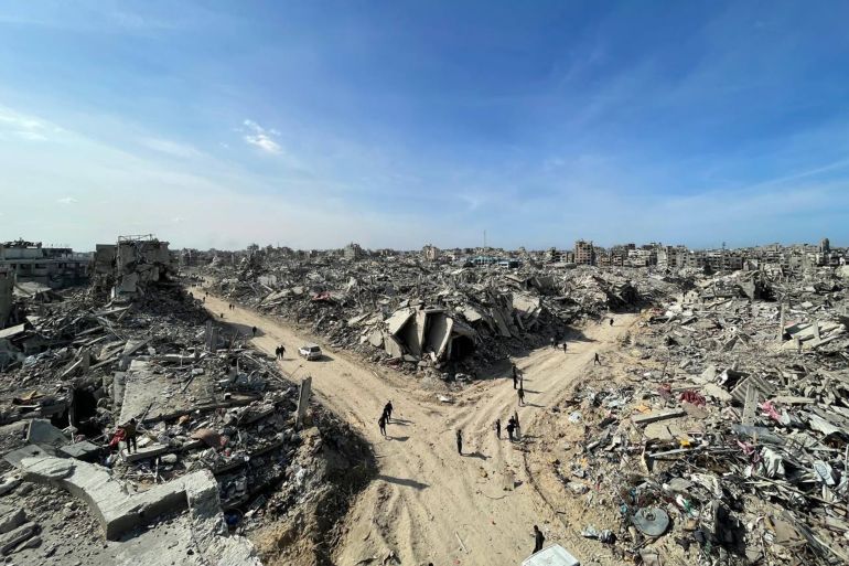 Gaza’s rubble exceeds 60 million tons including hazardous waste