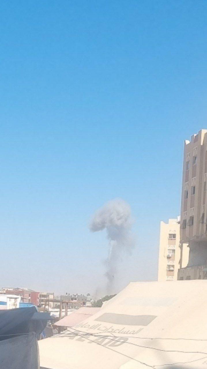 Israeli warplanes strike Al-Qarara town near Khan Yunis