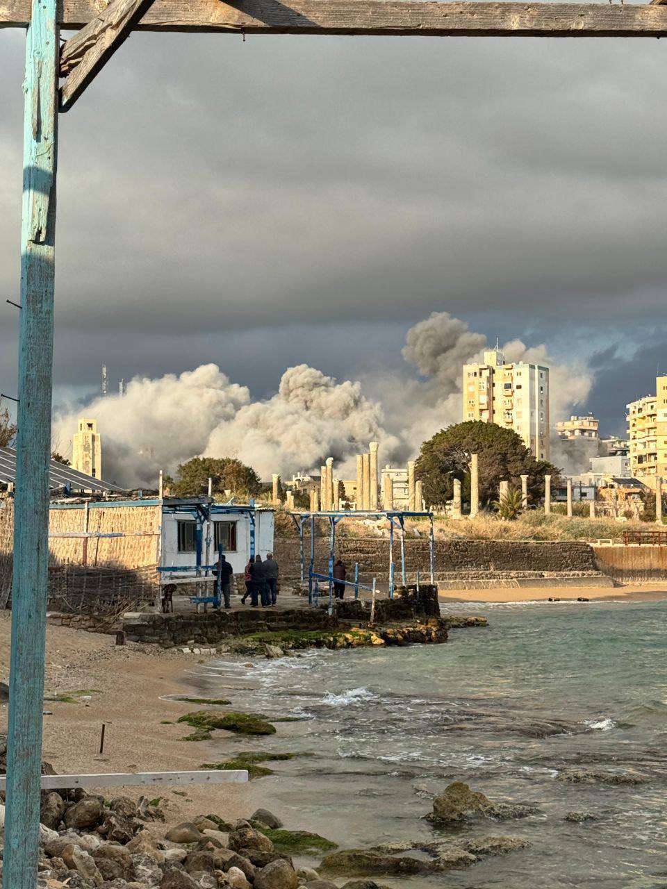 Israel carpet bombs ancient Tyre city in South Lebanon