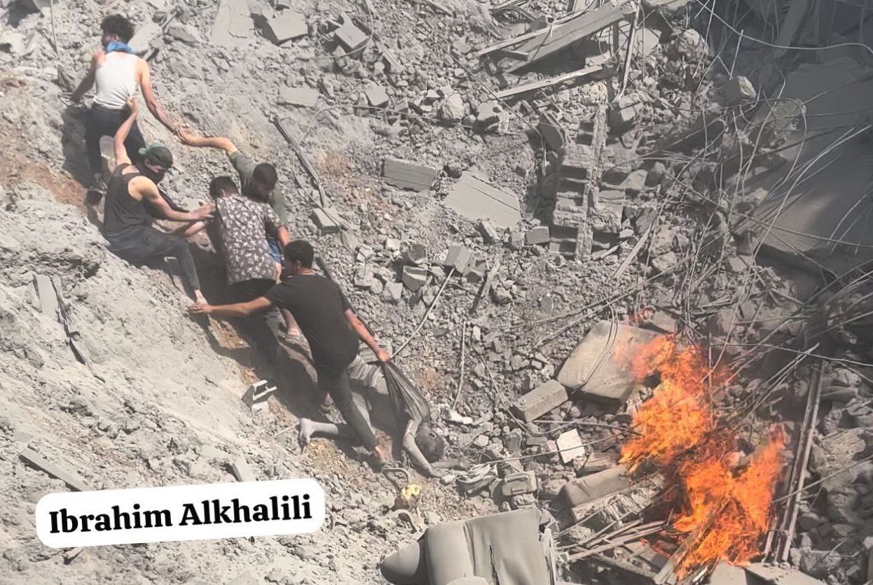 Israeli airstrike destroys Bustan family home in Gaza aftermath