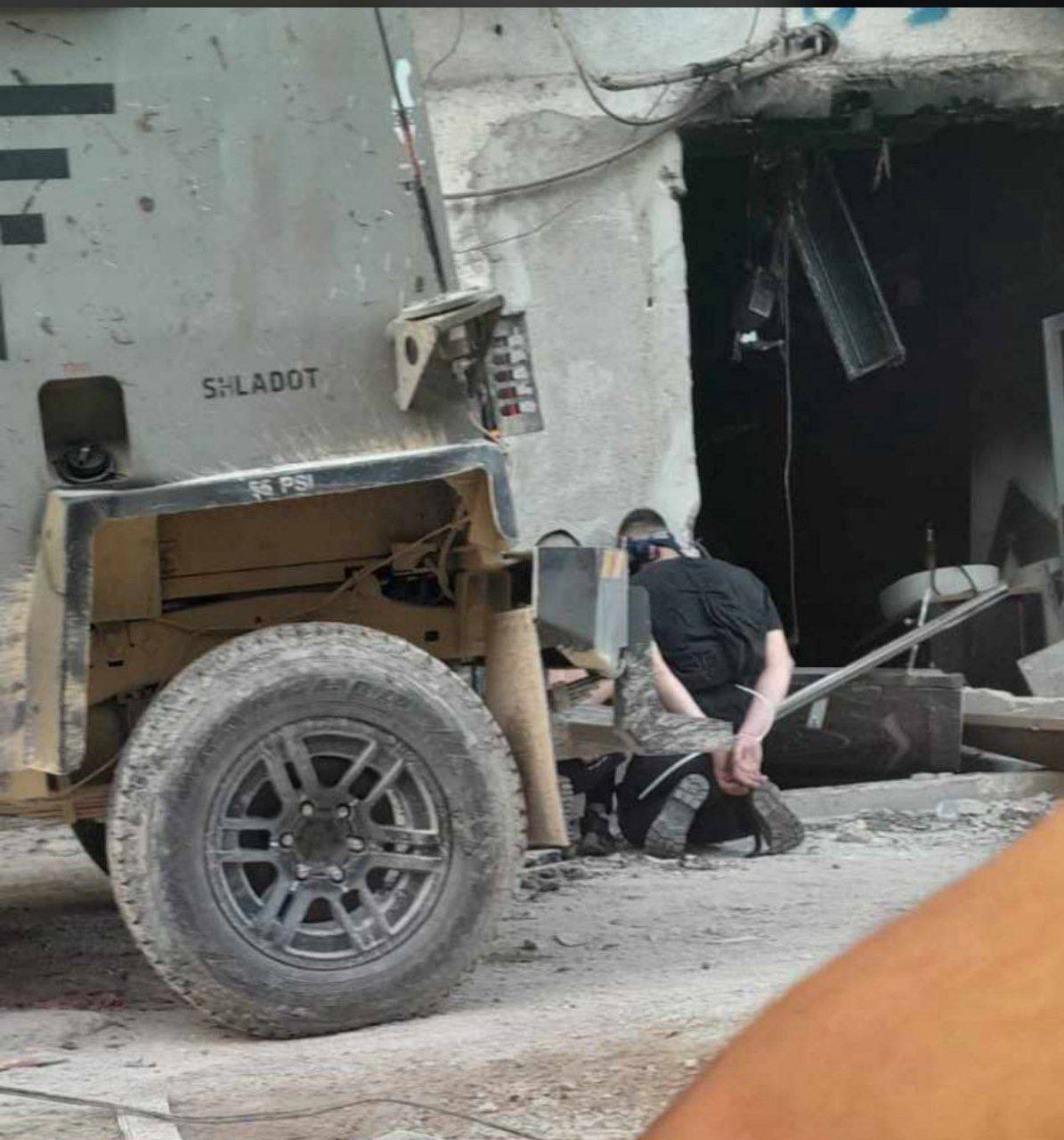 Israeli forces raid Nour Shams camp, killing 14 people
