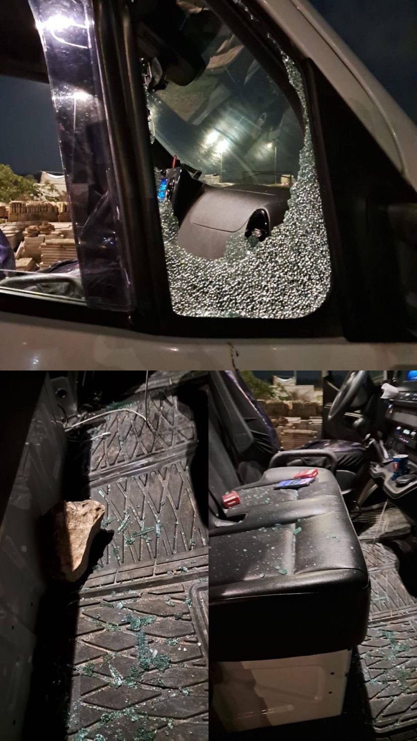 Jewish settlers attack Palestinian vehicles in West Bank Ramallah
