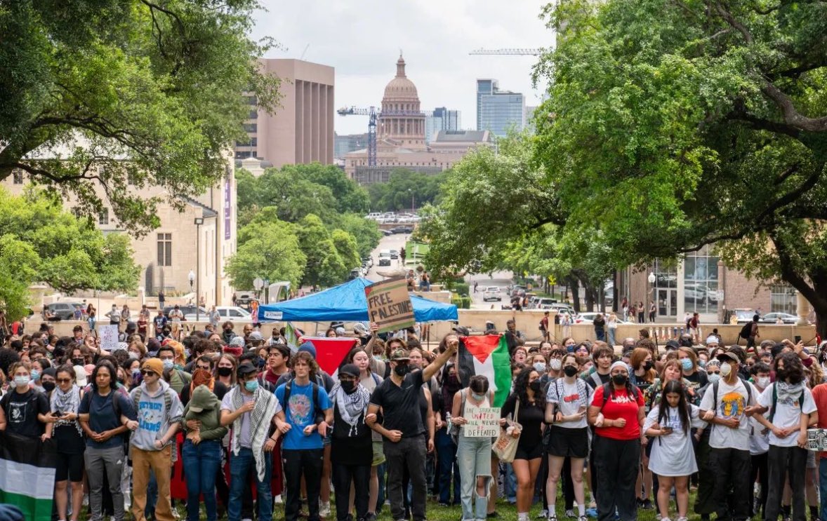 Student Bravery Against War Protests Despite Arrest Risk