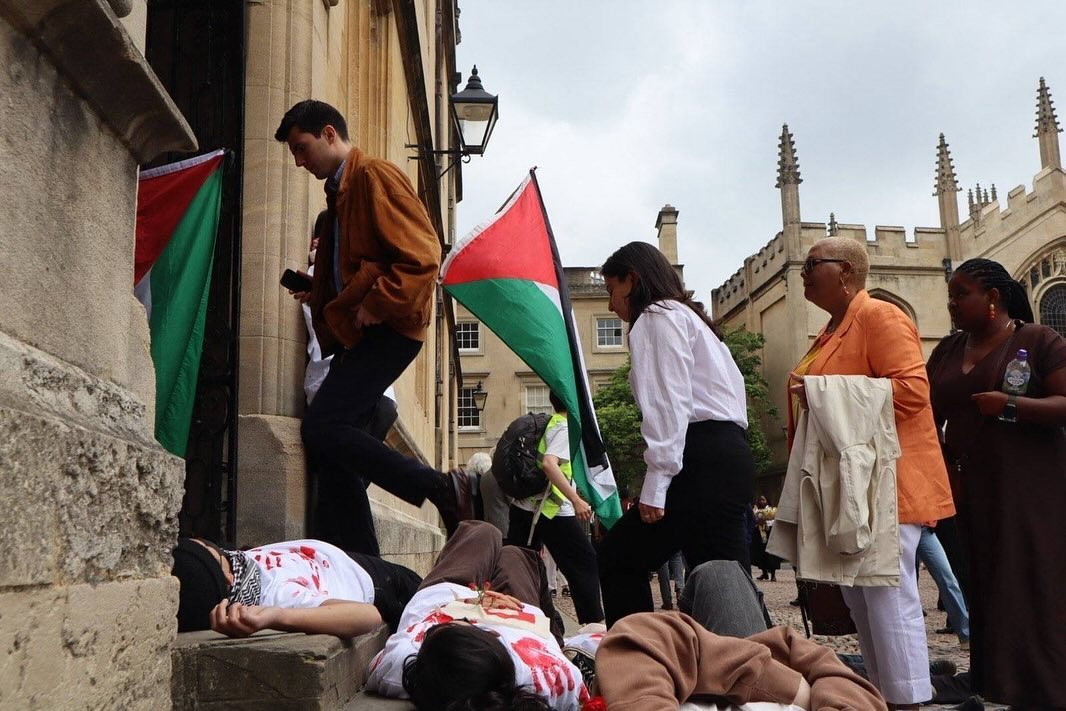 Oxford Students Organise Palestinian Solidarity Vigils and Activism