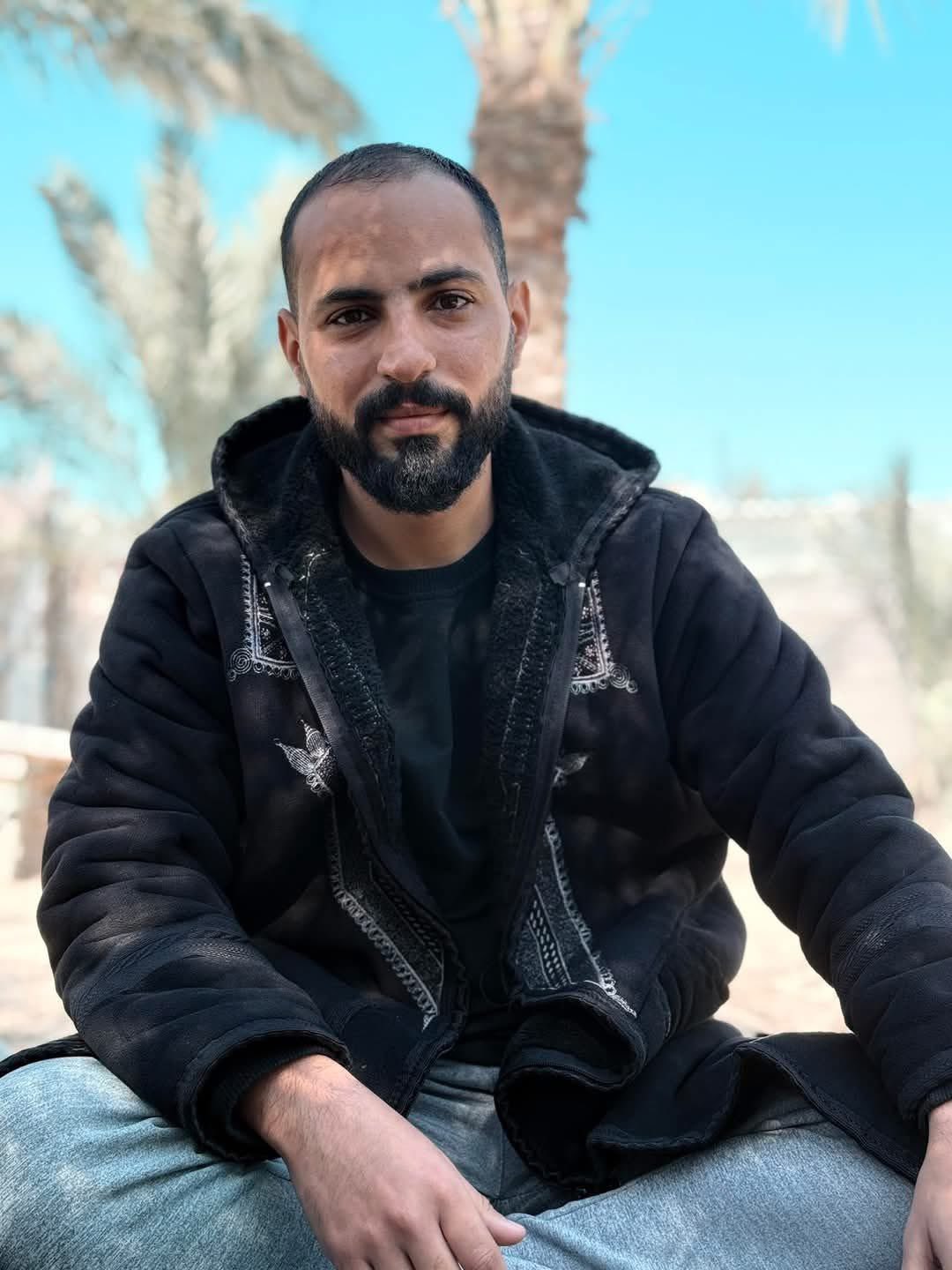Anesthesiologist Dr. Mohannad Shaheen critically injured in Gaza airstrike