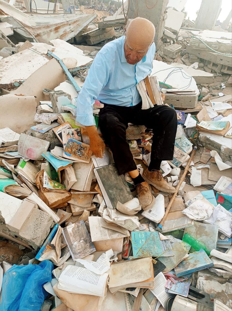 Writer Saves Books After Israeli Airstrike in Khan Younis
