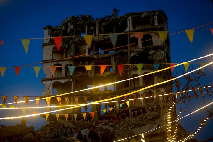Displaced Palestinians Share Iftar Amid Gaza Ruins