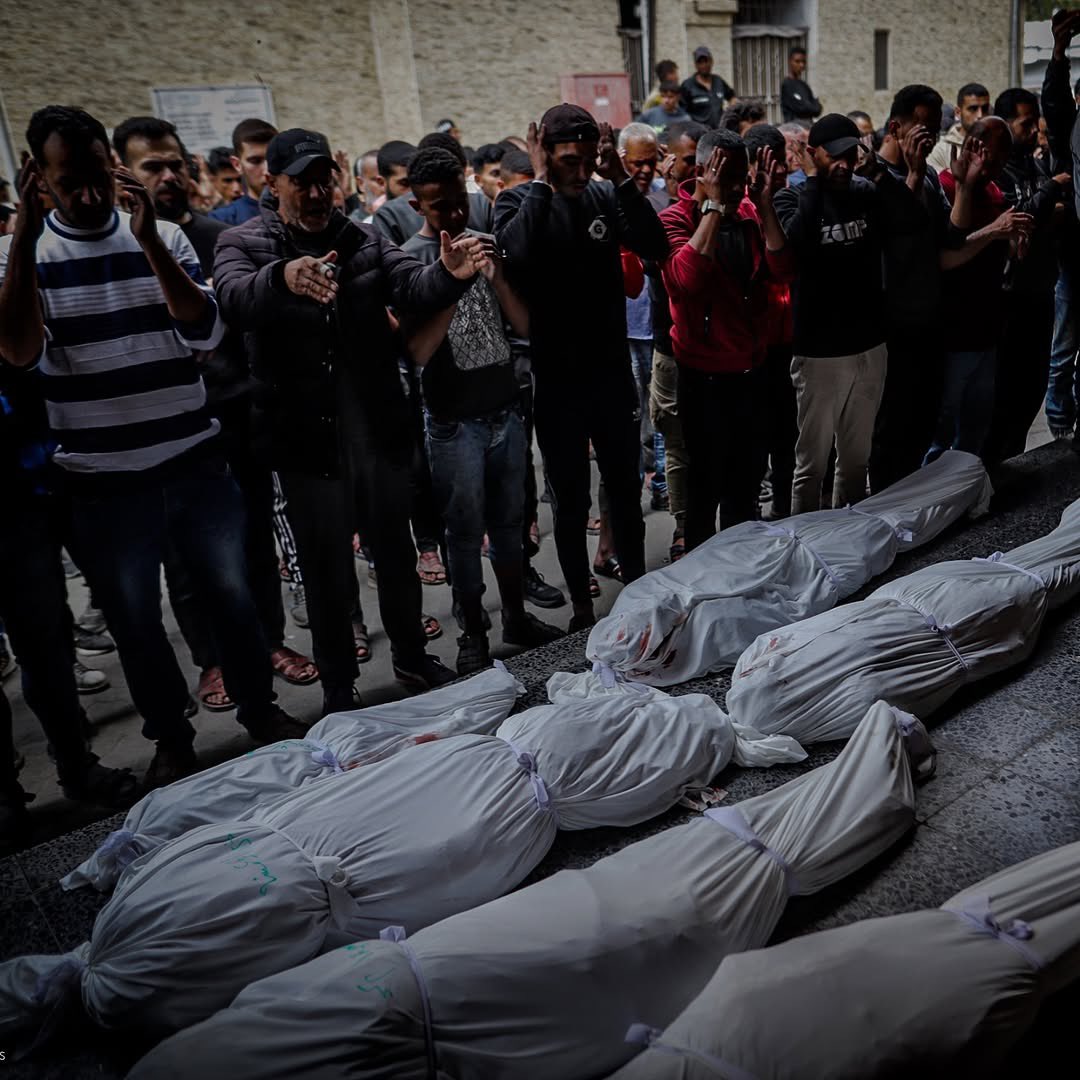 Massive massacre of Palestinian civilians after airstrikes in Shujaiyya