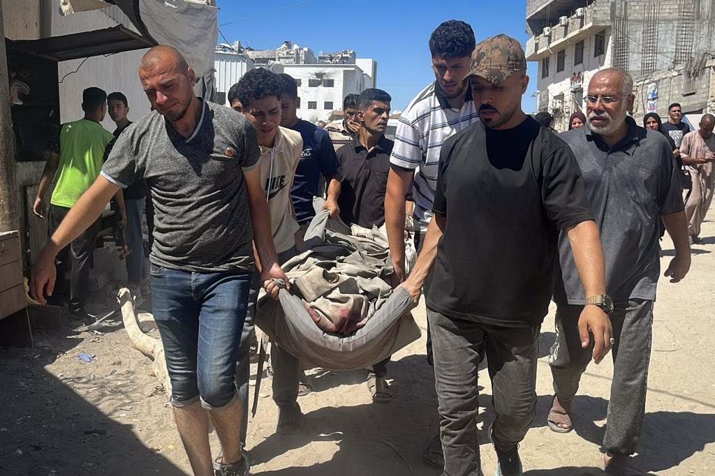 Israeli bombing kills 5 and wounds 11 in Al Nuseirat refugee camp