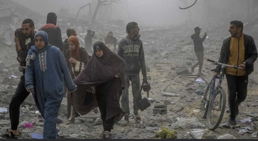 Israeli bombing in Rafah kills 17 people including children