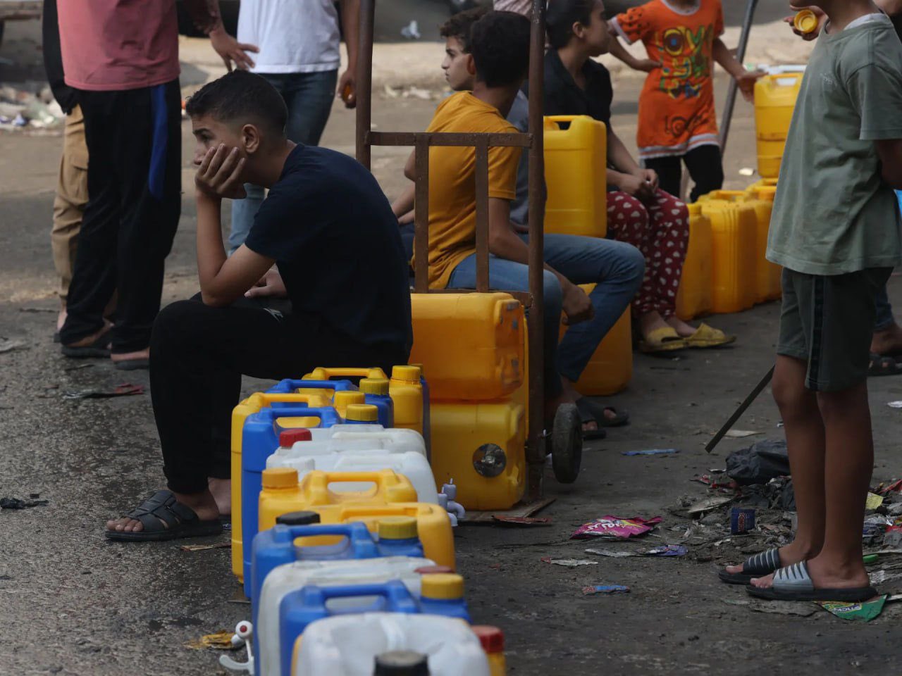 Gaza City water crisis from infrastructure destruction