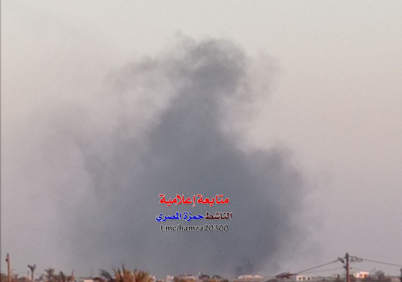 Israeli strikes produce massive smoke plumes in Rafah’s Al-Furqan neighborhood