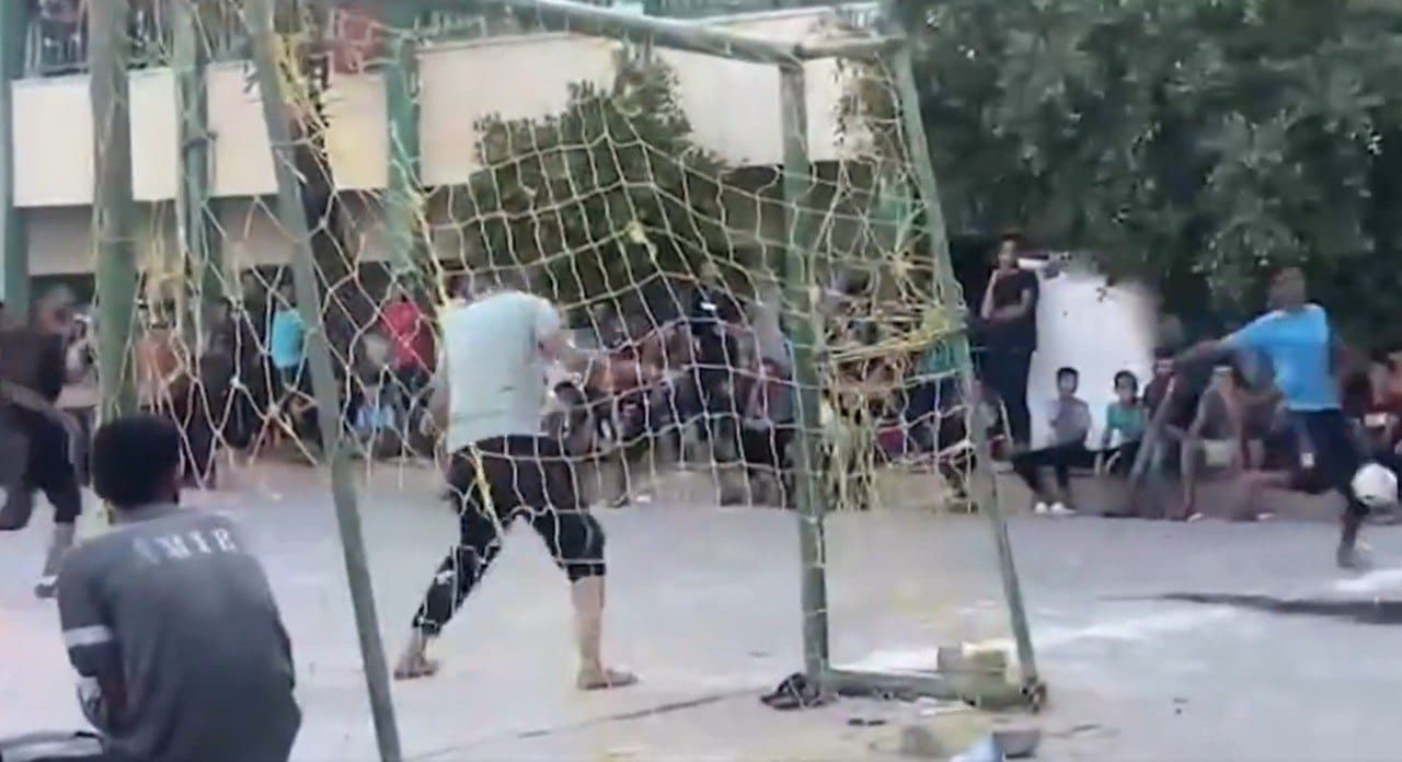 CNN: Israeli military used US bombs on Gaza school killing 29