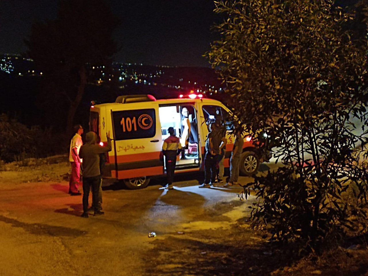 Settler gunfire wounds Palestinian in Umm Safa town