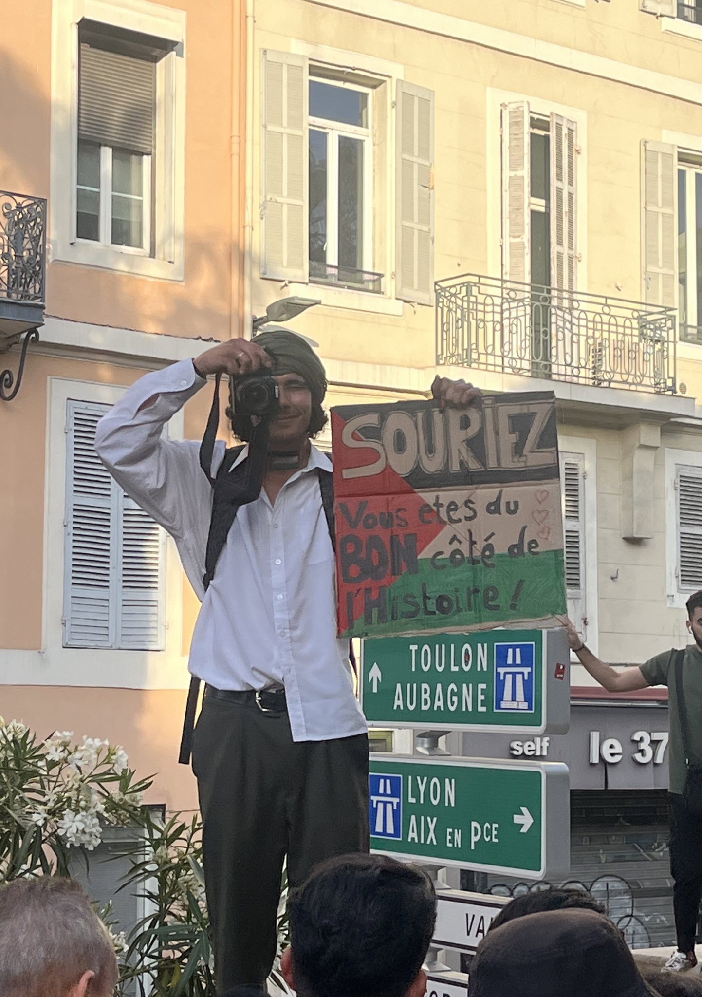 Marseille Street Message: Choosing the Right Side of History