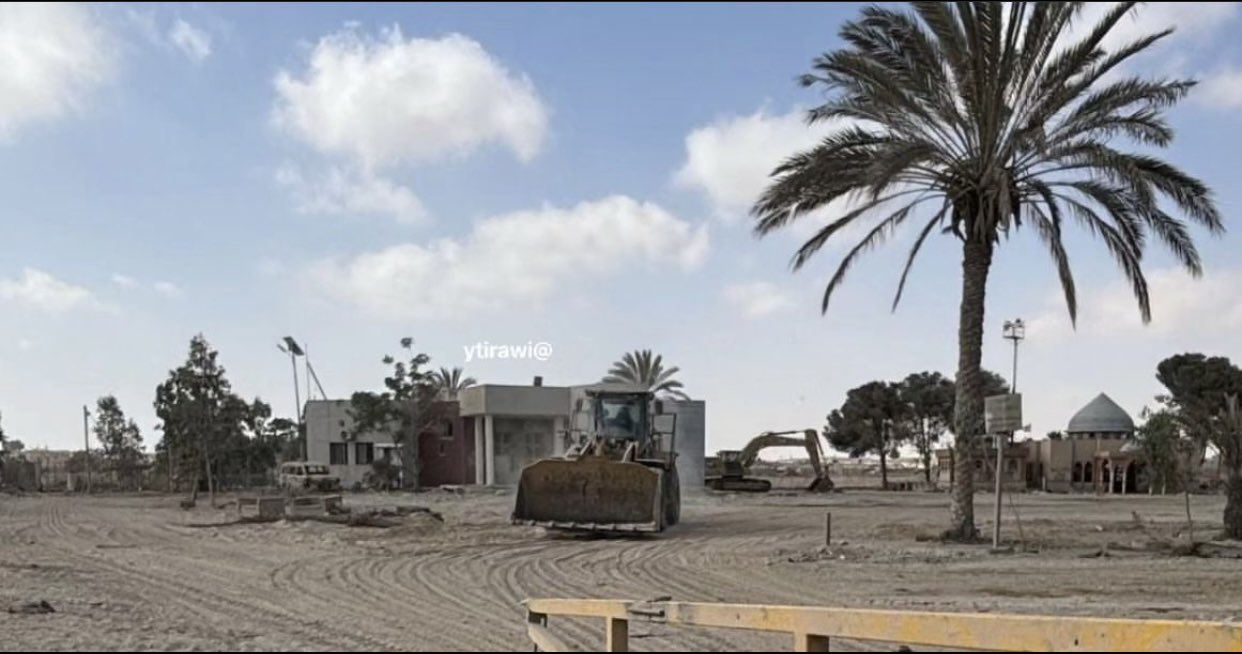 Occupation bulldozes Rafah crossing since this morning