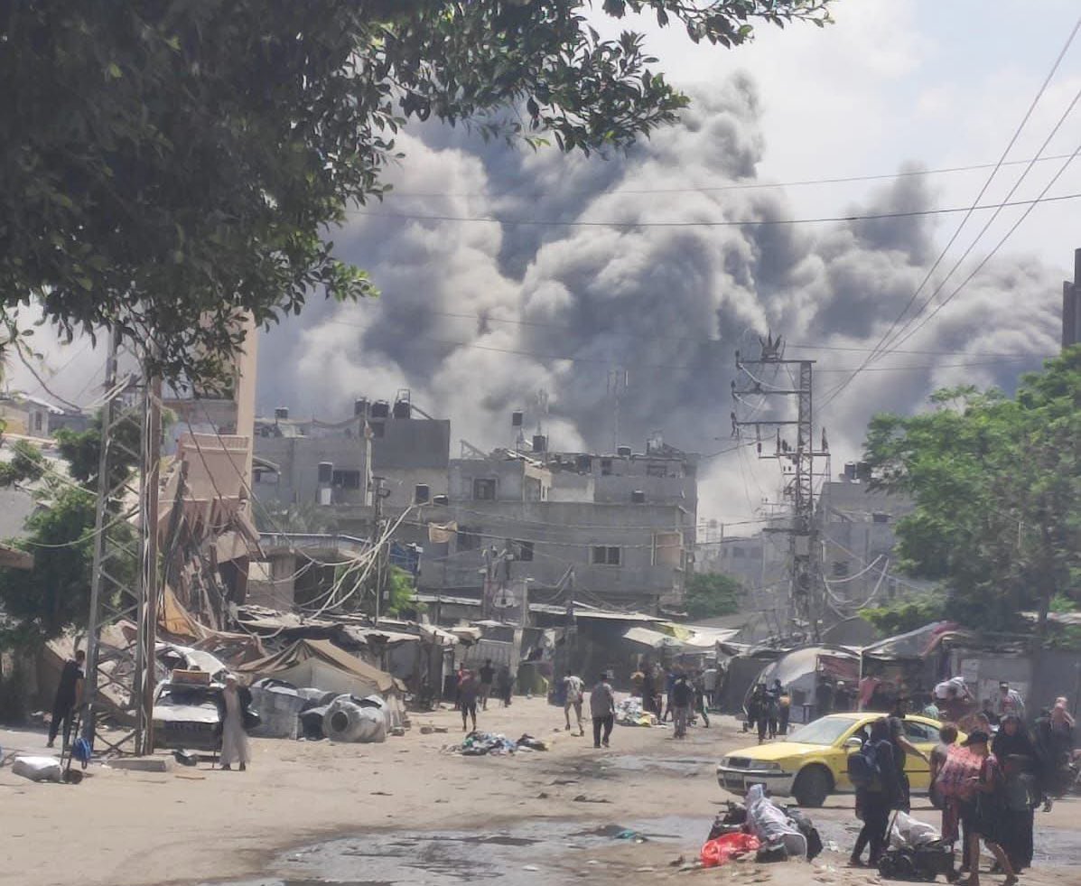 Israeli airstrikes target homes and displacement centres in Gaza