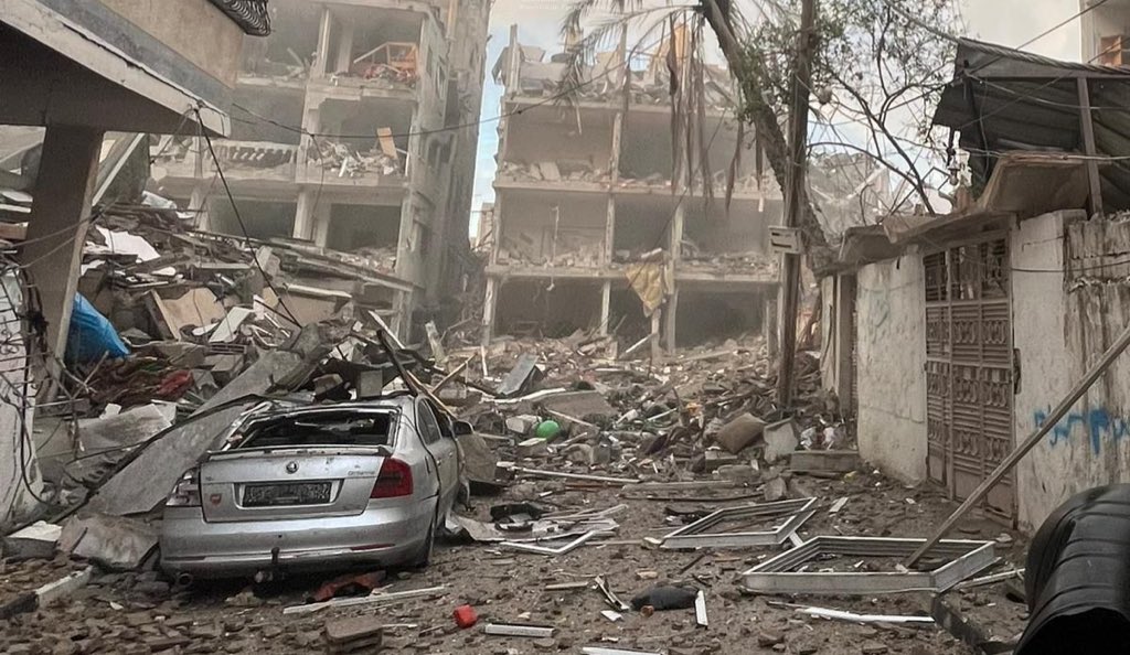Israeli Strike on Beit Lahiya Traps Casualties Under Rubble