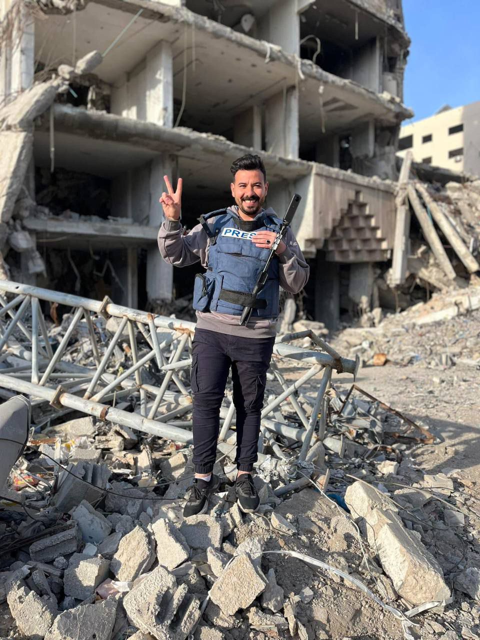 Journalist Yahya Subaih killed in Gaza City restaurant bombing