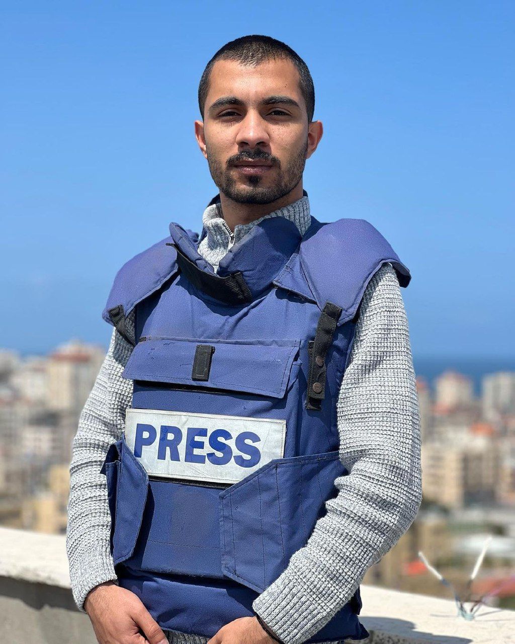 Journalist Rami Al-Reefi killed in Israeli airstrike on Al-Shati camp
