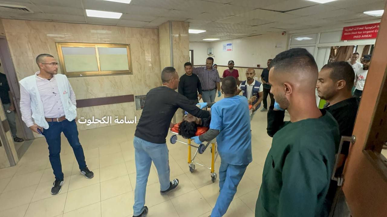 Israeli airstrikes hit civilians in Gaza’s Al-Zawaida area