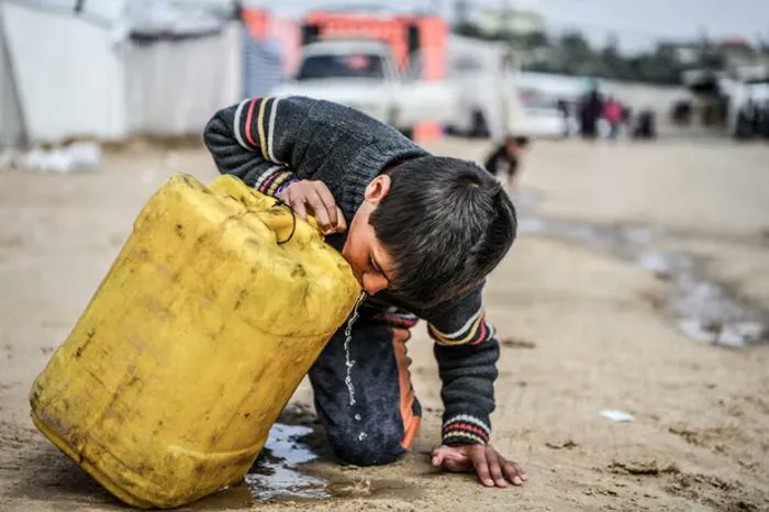 Gaza water crisis affects displaced persons and citizens