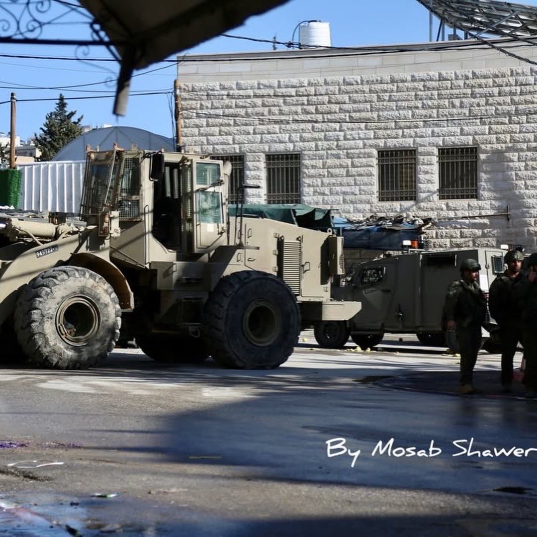 Large-scale military offensive announced in southern Hebron