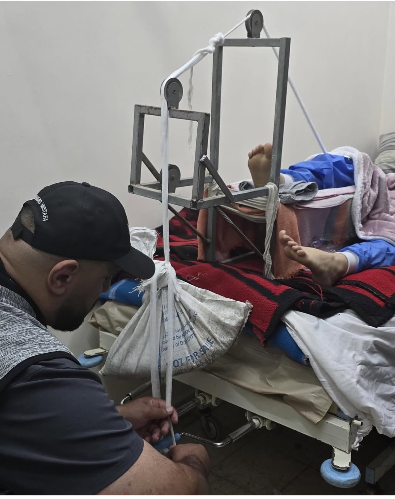 Gaza blockade crisis: Doctor calls for world humanitarian intervention