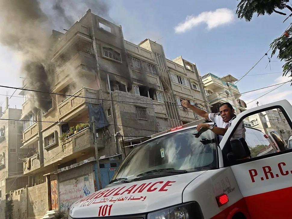 Israeli forces fire on emergency medical teams rescuing wounded in Rafah