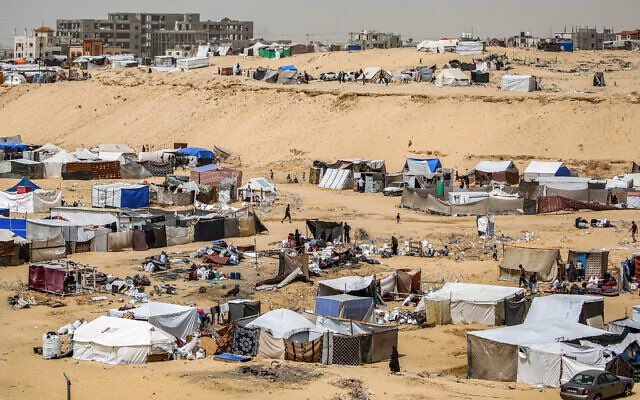 UNRWA: One Million Palestinians Flee Rafah in Three Weeks