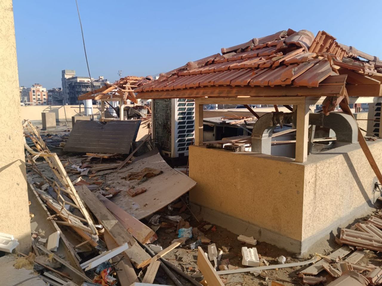Israeli forces target Al Rantisi Children’s Hospital in Gaza