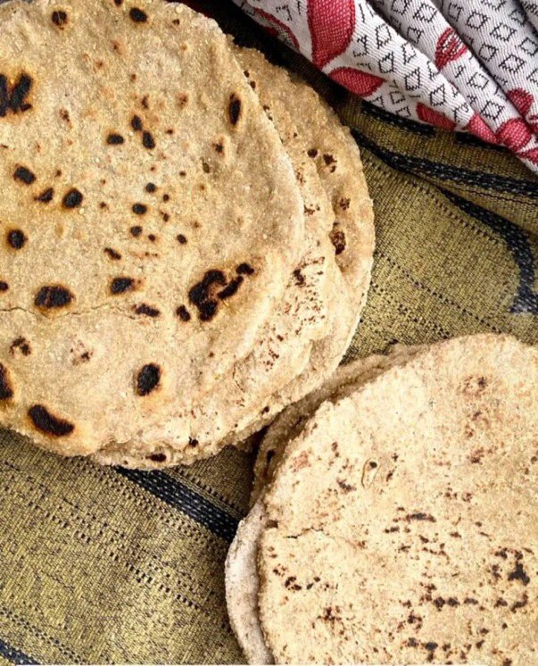 Bread made from animal feed in Gaza consumed by honorable people
