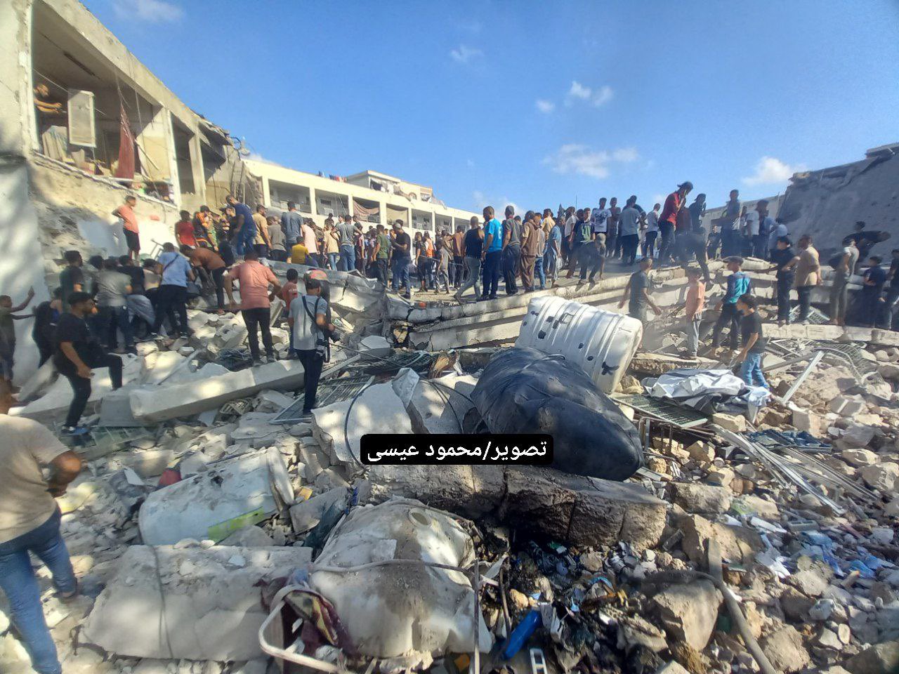 Israeli warplanes strike Gaza school multiple times consecutively